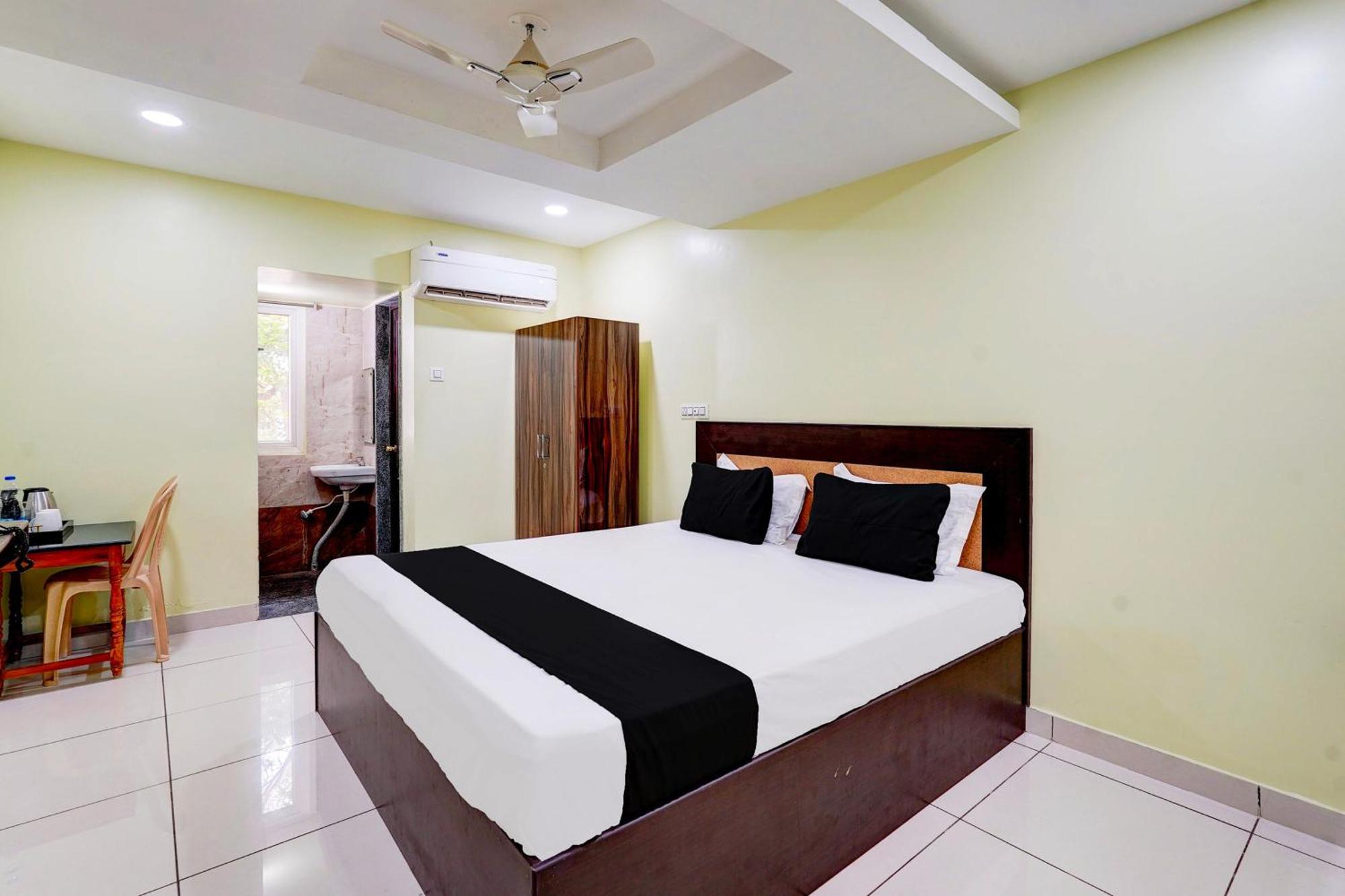 Super Hotel O Perungalathur Near Bus Stand Chennai Exteriör bild